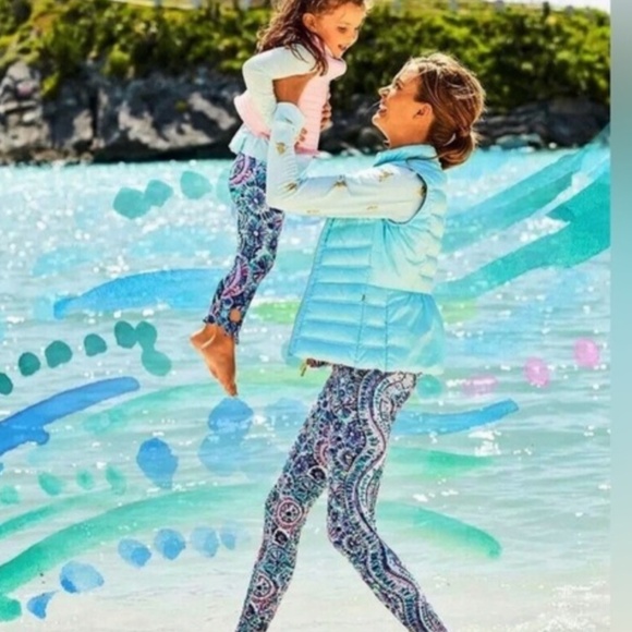 Lilly Pulitze Elyn Down Vest Blue Puffer Vest - Picture 1 of 12